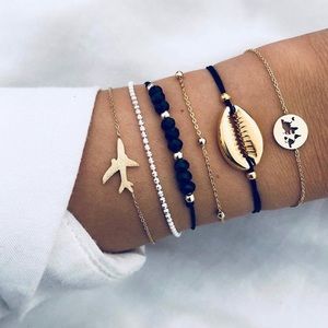 3/$30 💛 Sea Shell Bracelet Set